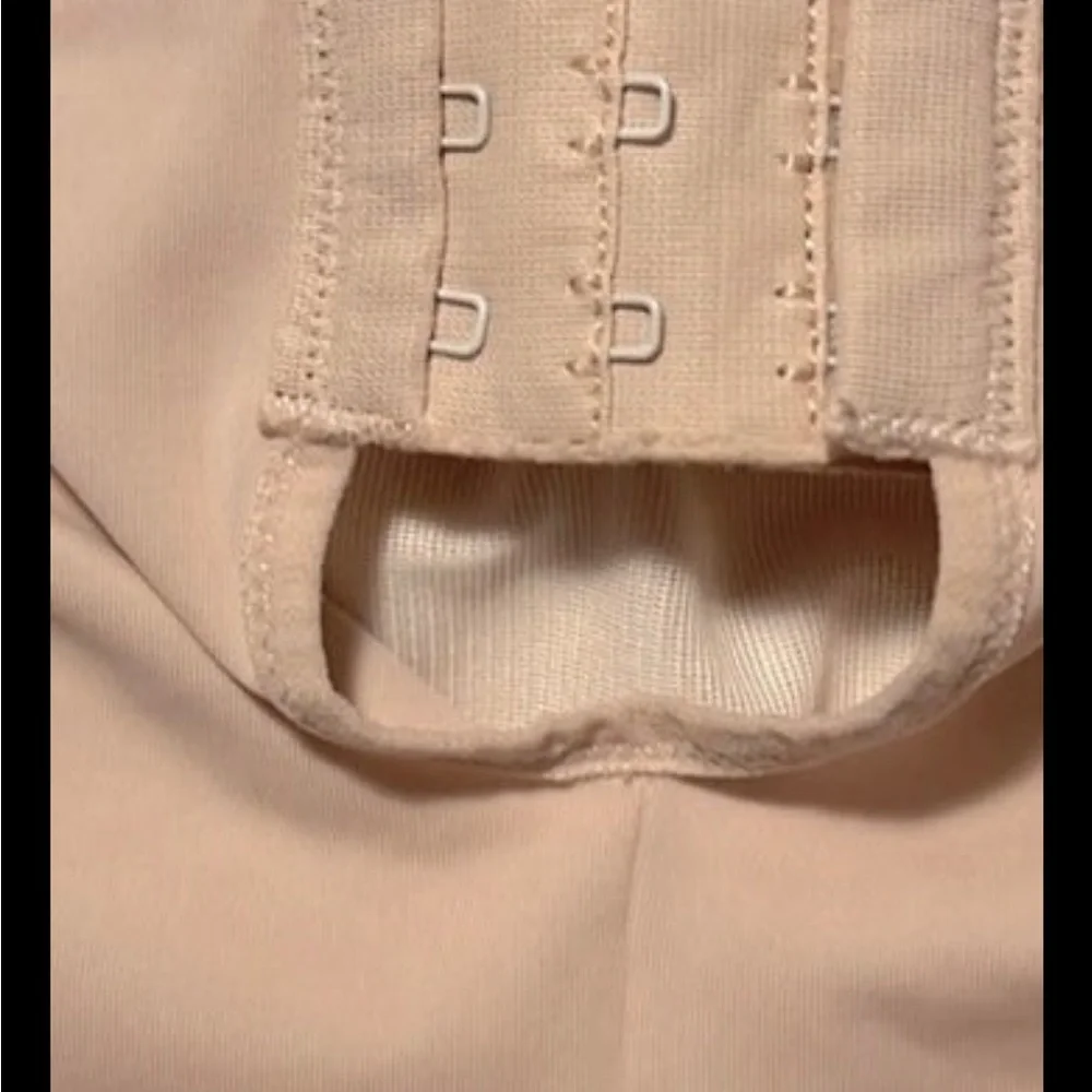 🎁3/$13.00🎁womens bodysuits / Teddy NWOT - Picture 4 of 6